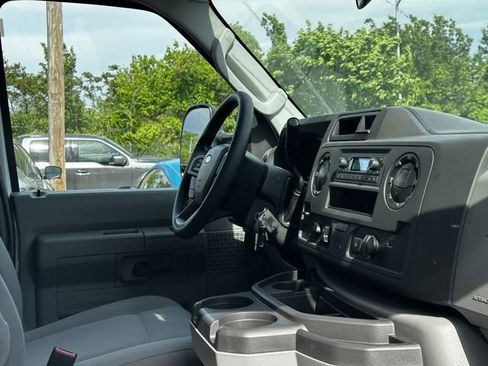 Used 2024 Ford E-350 and Econoline 350 Super Duty w/ Power Windows & Locks Group RWD image 27