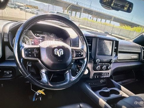 Used 2019 RAM 1500 Sport w/ Level 2 Equipment Group AWD/4WD image 7