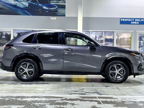 Used 2023 Honda HR-V EX-L image 7