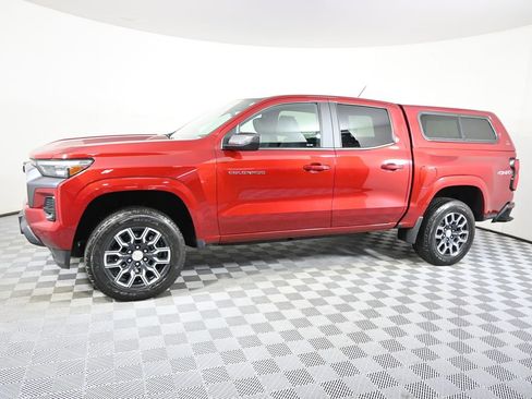Used 2023 Chevrolet Colorado LT w/ LT Convenience Package III AWD/4WD image 2