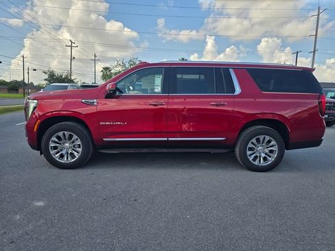 New 2026 GMC Yukon XL Denali RWD image 8