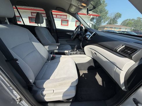 Used 2016 Honda Pilot EX image 15