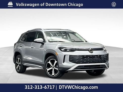 New 2026 Volkswagen Tiguan SE image 1