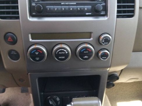 Used 2006 Nissan Pathfinder SE w/ (G01) SE Comfort Pkg AWD/4WD image 10