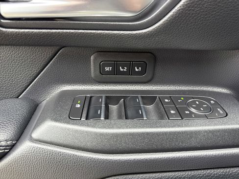 Used 2024 Toyota Land Cruiser image 13