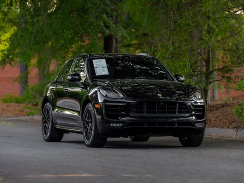 Used 2017 Porsche Macan GTS image 45