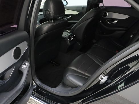 Used 2018 Mercedes-Benz C 300 Sedan image 29