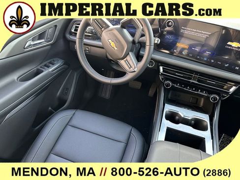 New 2026 Chevrolet Traverse LT w/ Driver Confidence Package image 21