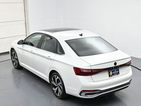 Certified 2026 Volkswagen Jetta SEL FWD image 29
