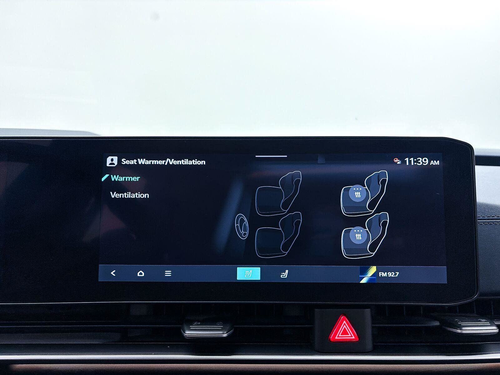 Used 2025 Kia Carnival SX Prestige FWD image 25