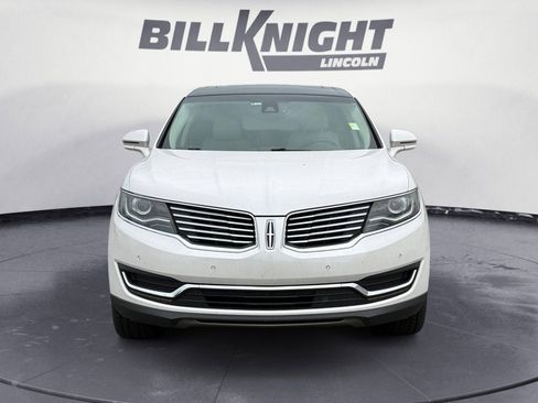 Used 2017 Lincoln MKX Reserve AWD/4WD image 8