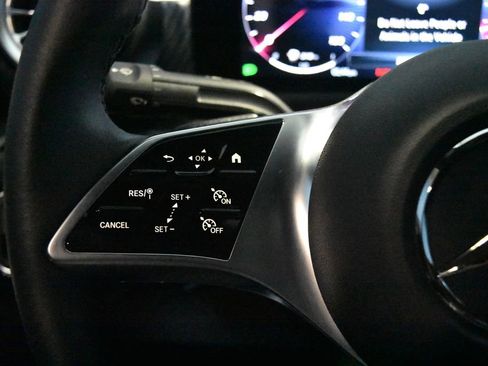 Certified 2025 Mercedes-Benz CLA 250 4MATIC image 9