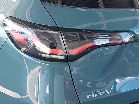 Certified 2024 Honda HR-V Sport image 32