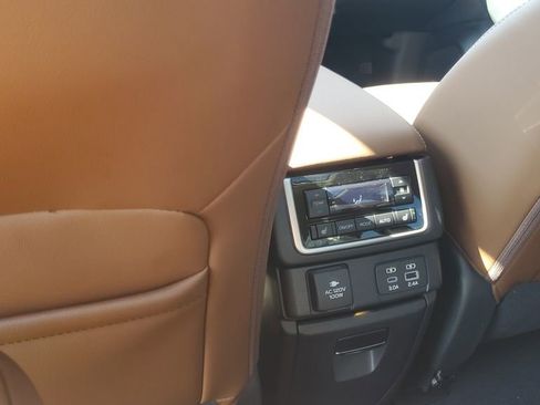 New 2026 Subaru Ascent Touring AWD/4WD image 28