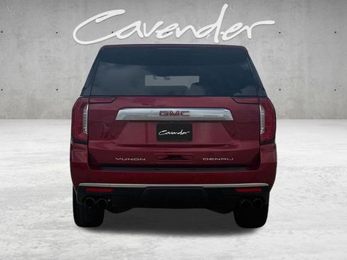 Used 2021 GMC Yukon Denali w/ Denali Premium Package AWD/4WD image 15