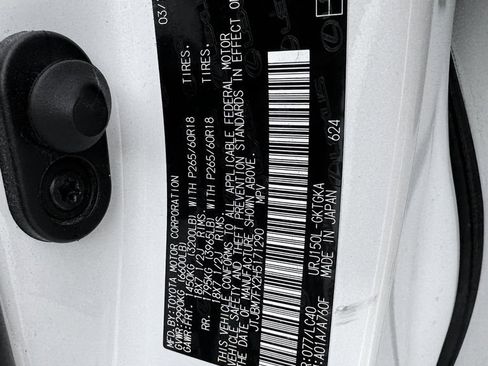 Used 2017 Lexus GX 460 w/ Navigation Package AWD/4WD image 33