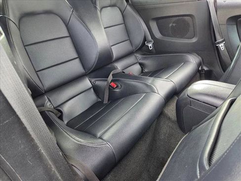 Used 2017 Ford Mustang Premium image 18