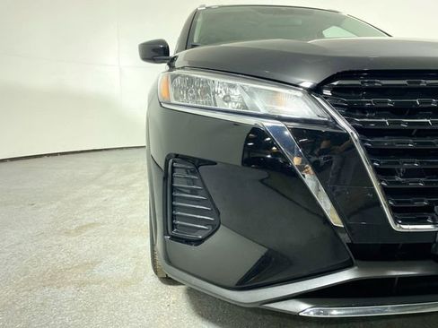 Used 2023 Nissan Kicks SV image 26