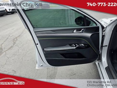Used 2026 Kia K5 GT FWD image 12