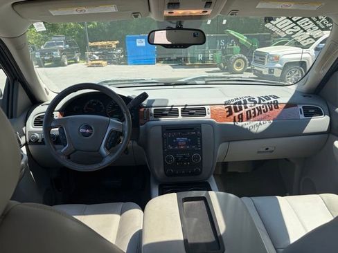 Used 2008 GMC Sierra 3500 SLT AWD/4WD image 3
