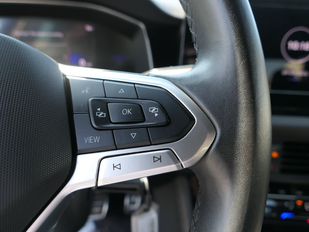 Used 2025 Volkswagen Jetta Sport FWD image 14