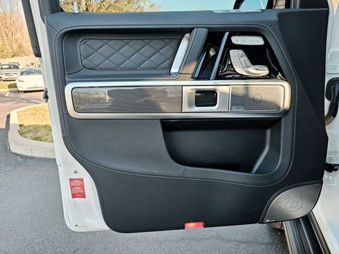 Used 2025 Mercedes-Benz G 63 AMG 4MATIC image 24
