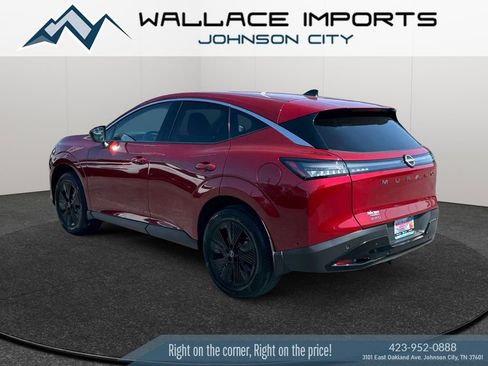 Used 2025 Nissan Murano SV AWD/4WD image 3