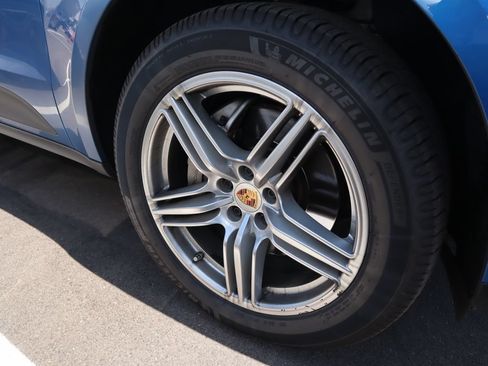 Used 2016 Porsche Macan S AWD/4WD image 18