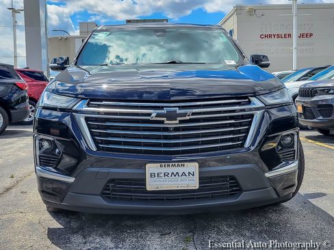 Used 2023 Chevrolet Traverse Premier w/ LPO, Floor Liner Package AWD/4WD image 5