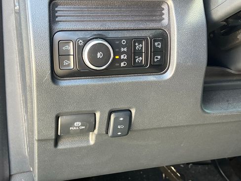 Used 2025 Ford F250 Lariat w/ Lariat Ultimate Package image 28