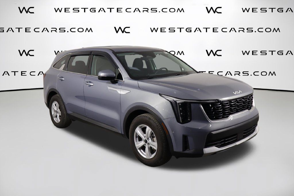 Used 2024 Kia Sorento LX FWD image 37