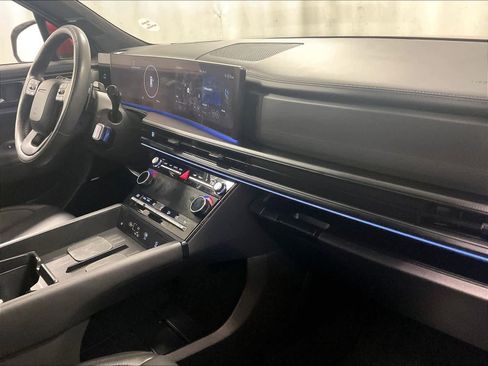 Used 2025 Hyundai Santa Fe Calligraphy image 28