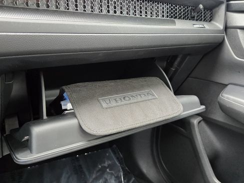 Certified 2025 Honda CR-V LX image 21
