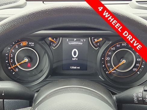Used 2025 Jeep Wrangler Sport AWD/4WD image 23