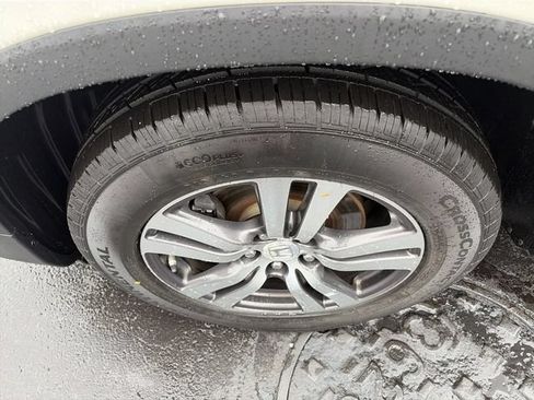 Used 2018 Honda Pilot EX image 10