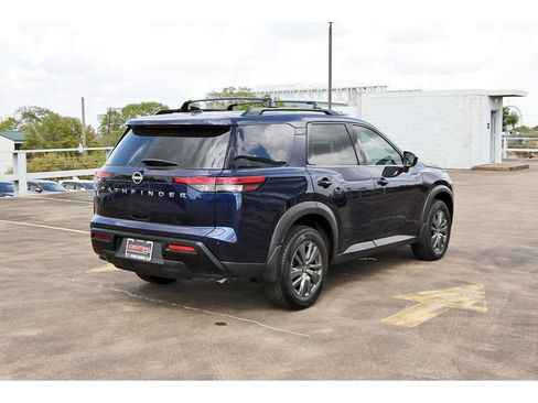New 2026 Nissan Pathfinder SV FWD image 4