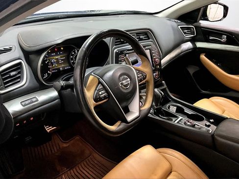 Used 2016 Nissan Maxima SR image 17