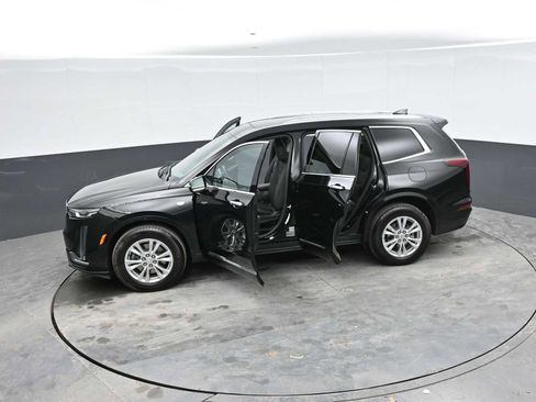 Used 2024 Cadillac XT6 Luxury w/ LPO, Floor Liner Package AWD/4WD image 61