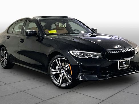 Used 2022 BMW 330i xDrive Sedan w/ Premium Package 2 AWD/4WD image 2