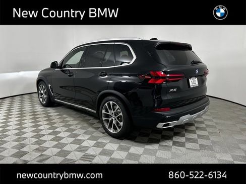 New 2026 BMW X5 xDrive50e image 5