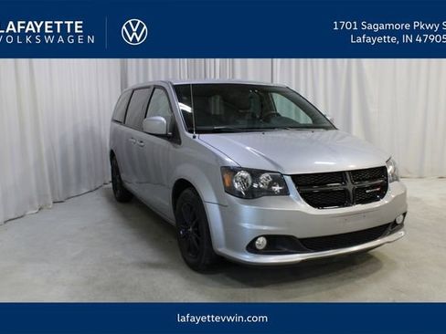 Used 2019 Dodge Grand Caravan SXT w/ Driver Convenience Group image 1