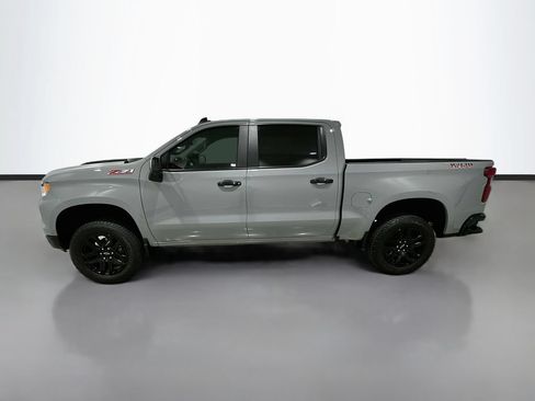 Used 2024 Chevrolet Silverado 1500 LT Trail Boss w/ LT Trail Boss Premium Package AWD/4WD image 4