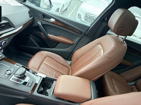 Used 2020 Audi Q5 2.0T Premium Plus image 31