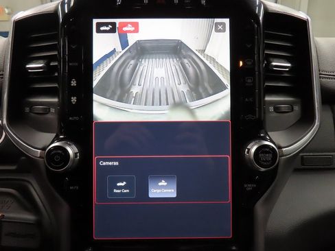 Used 2024 RAM 2500 Laramie w/ Night Edition image 15