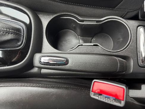 Used 2022 Buick Encore Preferred w/ Safety Package image 52