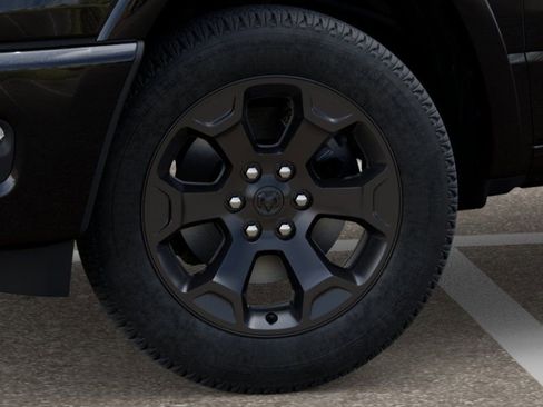 New 2026 RAM 1500 4x4 Crew Cab image 8