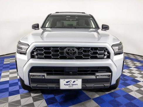 Used 2025 Toyota 4Runner TRD Off-Road AWD/4WD image 3