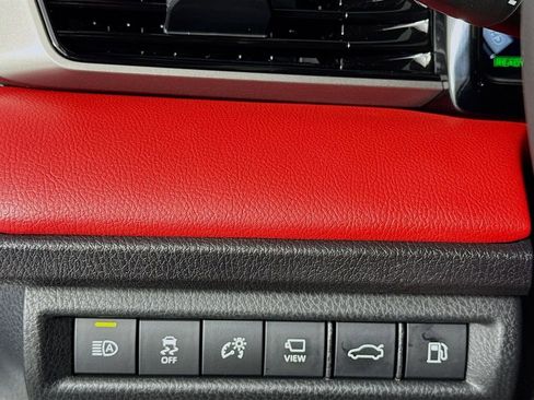 Used 2025 Toyota Camry XSE image 14