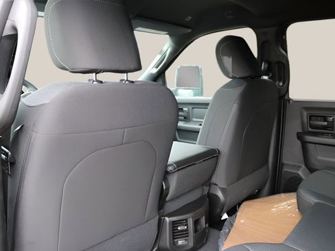 New 2026 RAM 2500 Warlock AWD/4WD image 14