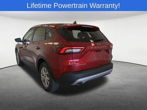 New 2025 Ford Escape Active w/ Cold Weather Package AWD/4WD image 3